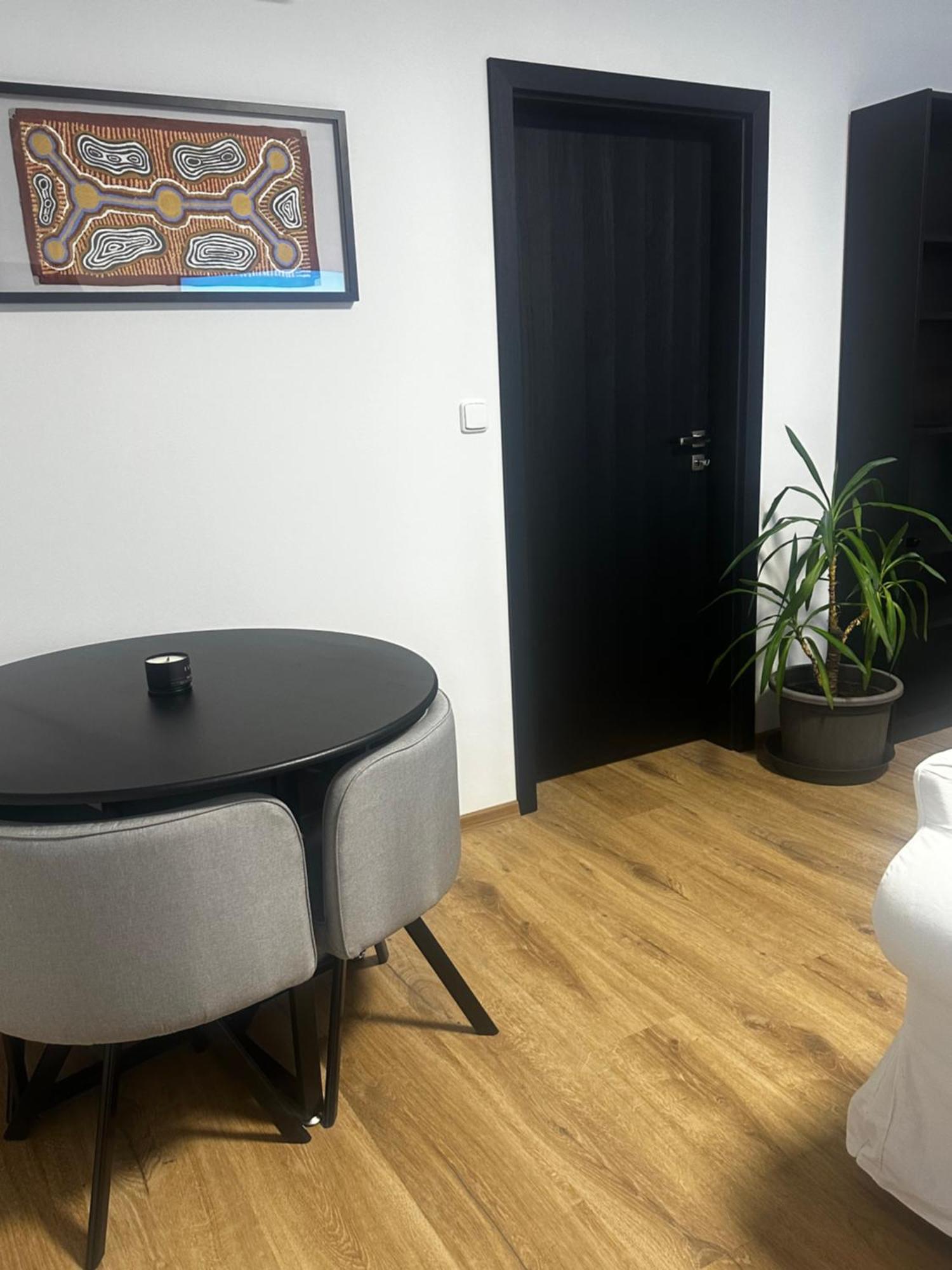 Hodonin Centre View Apartment Luaran gambar