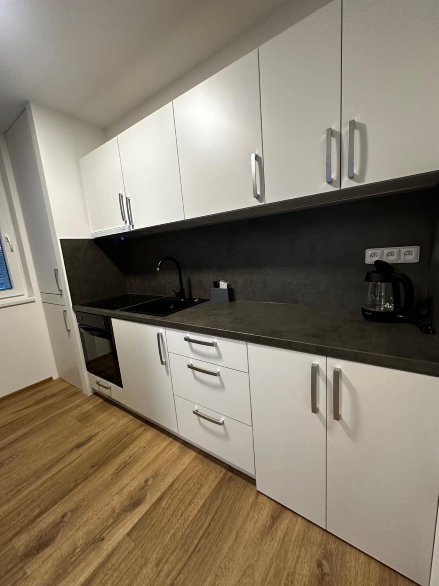 Hodonin Centre View Apartment Luaran gambar
