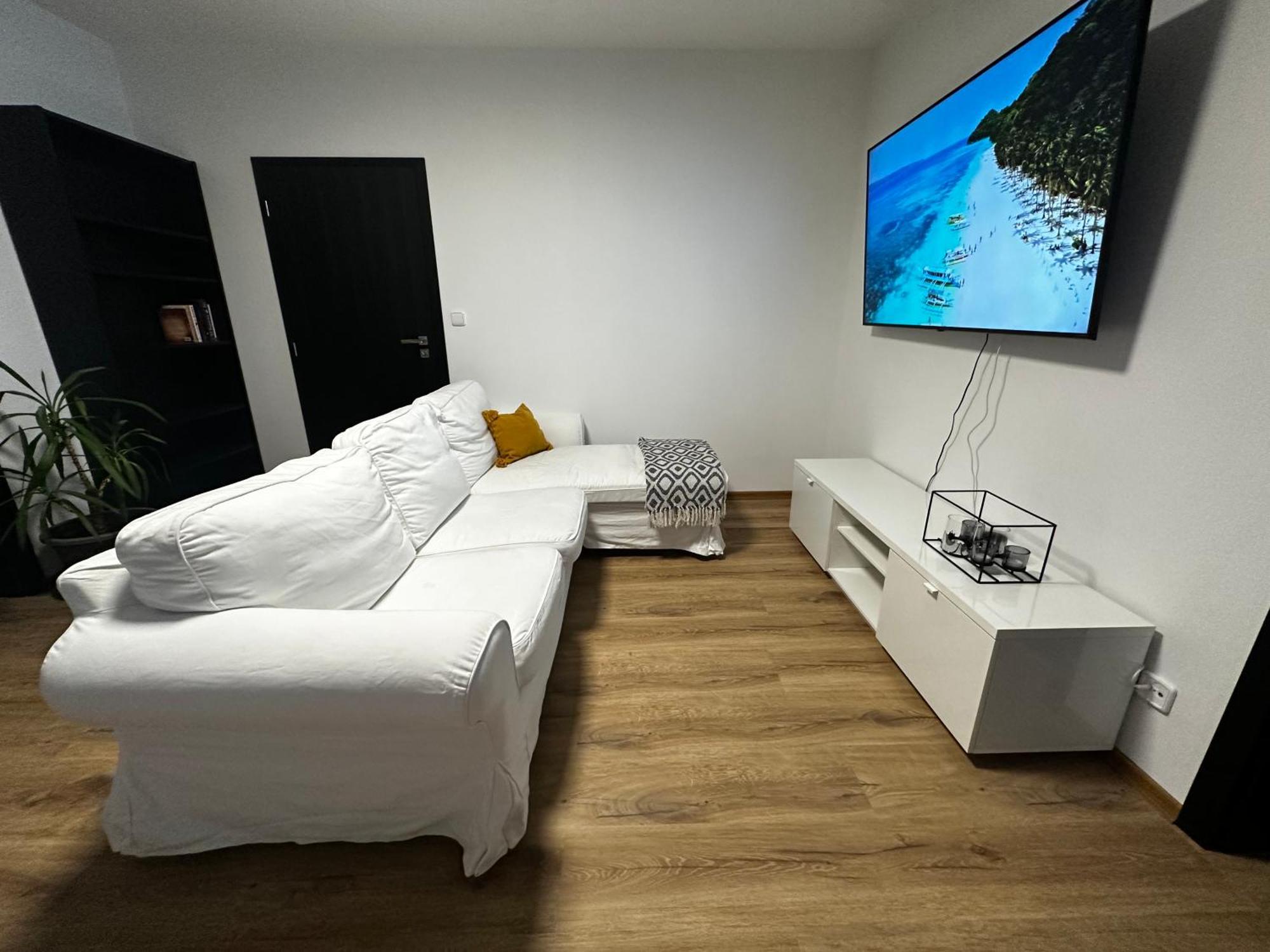 Hodonin Centre View Apartment Luaran gambar